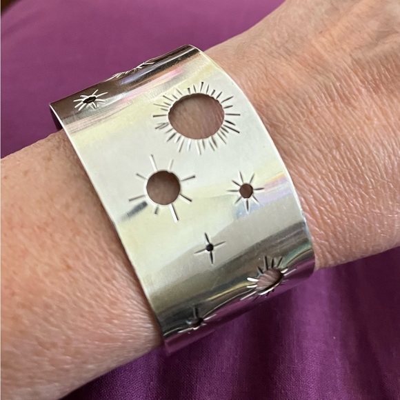 STERLING SILVER 925 WIDE CUFF BRACELET! Cosmic! - Picture 2 of 10